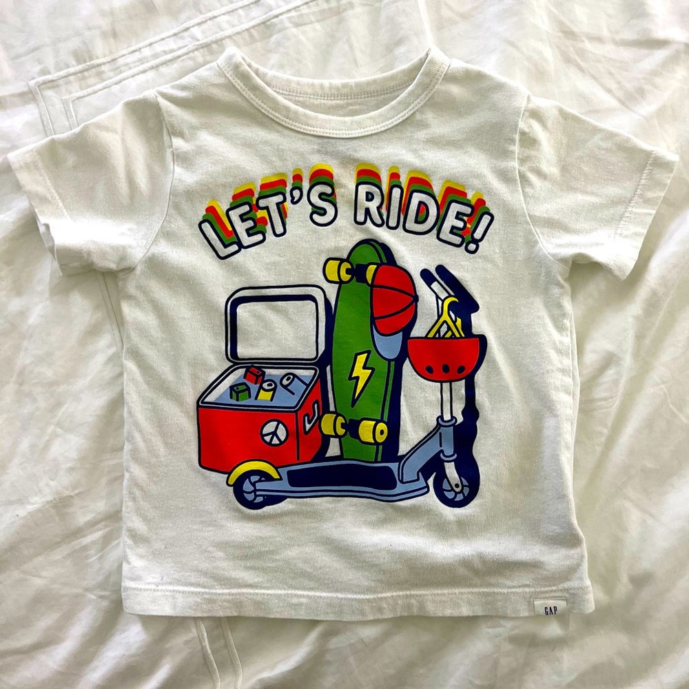 Gap Let’s Ride tee shirt for kids